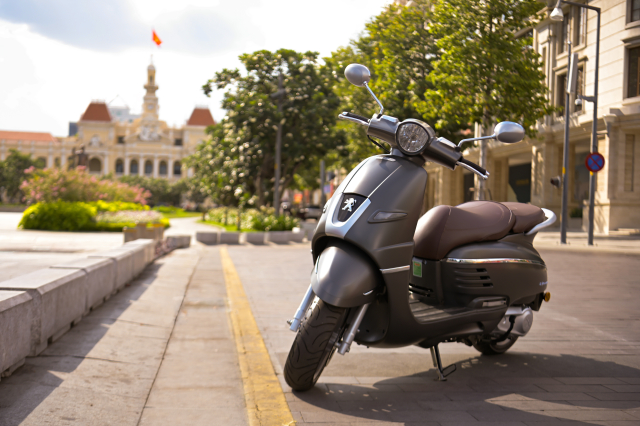 Peugeot Django Su ket hop hoan hao giua net dep co dien va cong nghe hien dai - 2