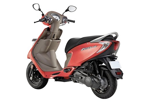 TVS Zest 110 len ngoi trong gioi tay ga nho vao gia ban duoi 25 trieu dong - 25