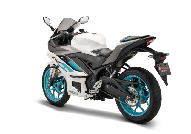 Yamaha R25 2024 ra mat mau moi tai thi truong cho Malaysia - 7