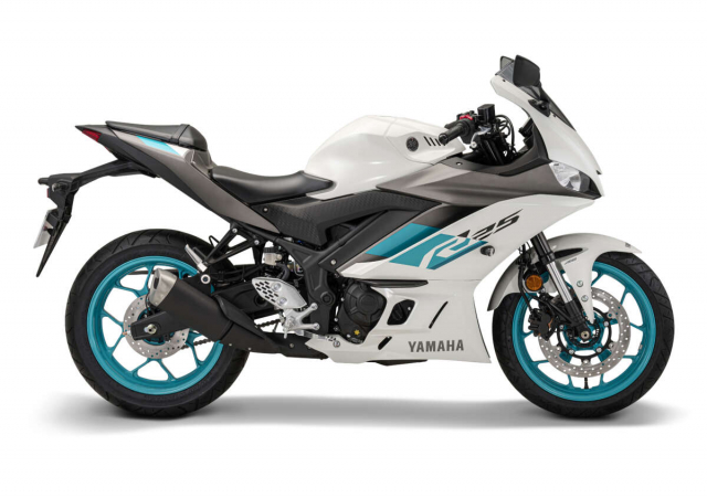 Yamaha R25 2024 ra mat mau moi tai thi truong cho Malaysia - 4