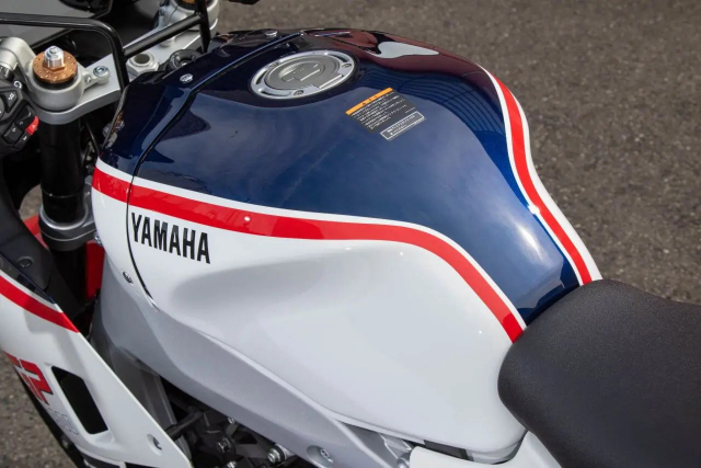 YAMAHA va YS GEAR hop tac thiet ke mau son cho XSR900 GP 2024 - 12