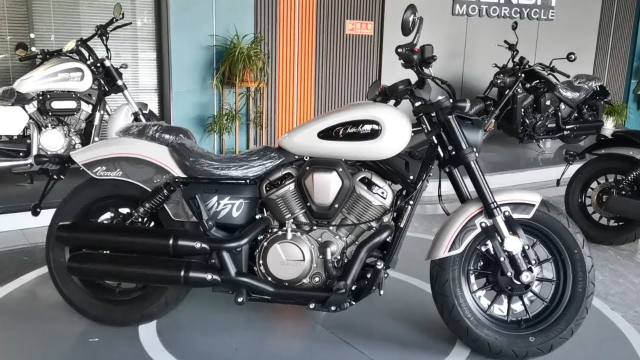 Benda Chinchilla 550 CVT mau Bobber Trung Quoc voi dong co V2 va so tu dong - 3