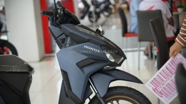 Can canh Vario 125 2025 phien ban cao cap nhat duoc Honda trang bi tan rang - 11