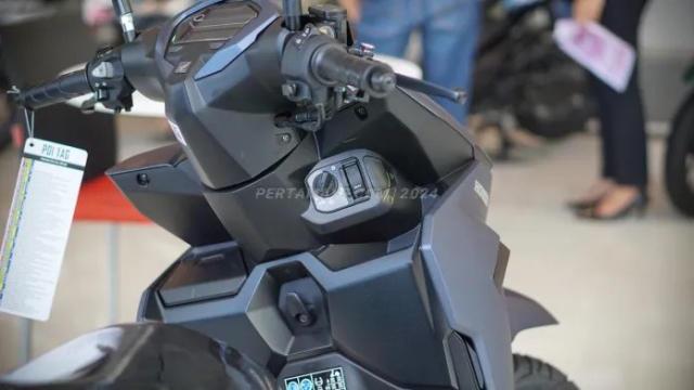 Can canh Vario 125 2025 phien ban cao cap nhat duoc Honda trang bi tan rang - 6