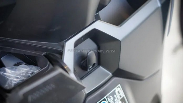 Can canh Vario 125 2025 phien ban cao cap nhat duoc Honda trang bi tan rang - 31