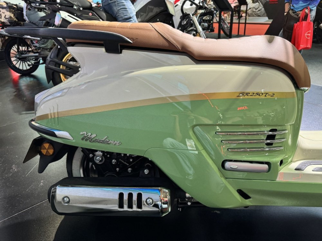 Chi tiet xe ga Cyclone RT2E so huu dong co DOHC ba dao nhat tren thi truong - 14