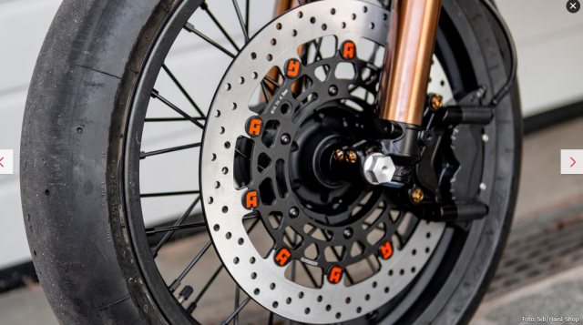 Megasgas EC 700 Supermoto 2 thi hoan thien tu noi cong den ngoai hinh - 12