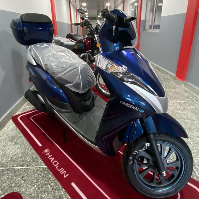 Ninja Lead 150 lo dien den ngay ca hang Honda con phai tram tro - 8