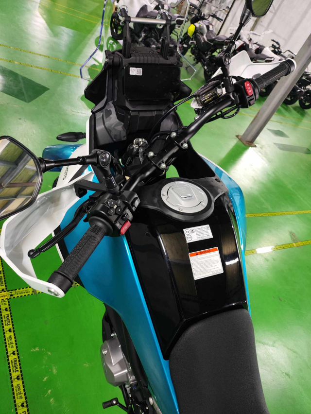 165 trieu de mua CFMoto 450MT vua ve Viet Nam on ap khong AE - 5