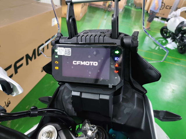 165 trieu de mua CFMoto 450MT vua ve Viet Nam on ap khong AE - 19