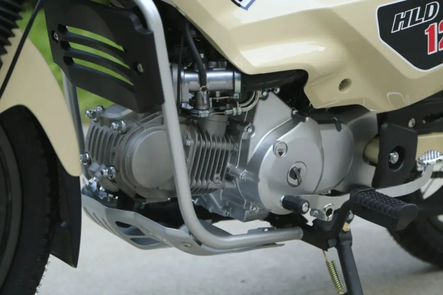 Chi tiet Crosser 125 2025 Mau xe khien ai cung nham lan voi Honda CT125 - 9
