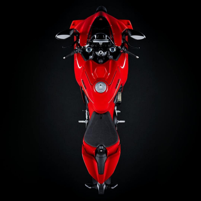 Hao hung khi biet Ducati Panigale V4 S 2025 vua ra mat co suc manh va cong nghe dinh cua chop - 8