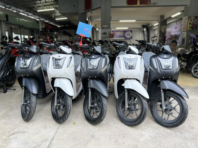 Bat ngo voi Ginio 2025 mau xe doc la Campuchia dao nhai kieu dang Honda Genio - 3