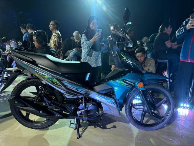Toi thich Modenas Kriss 2025 vi tinh the thao nhung gia hoi cao - 3