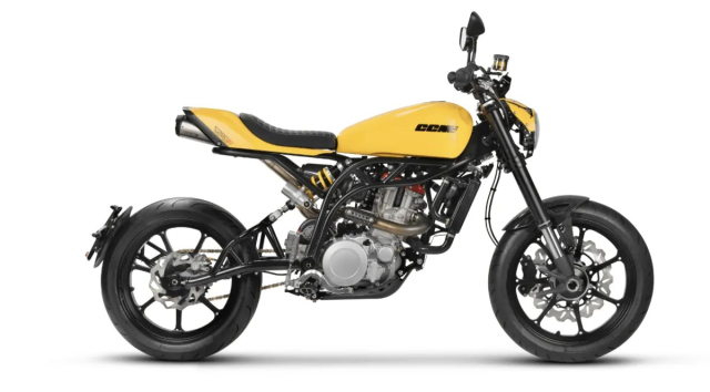 Chiec xe Street Moto nay co gi ma sao gia dat den vay - 7