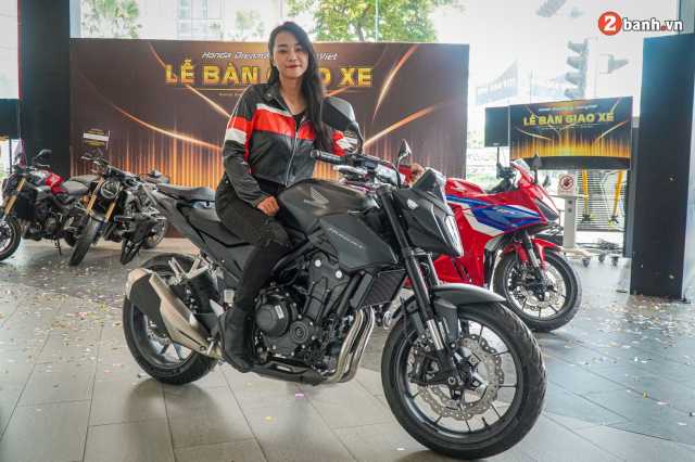 Honda DreamWing Hoang Viet ban giao nhung mau xe mo to the he 2024 den tay khach hang - 10