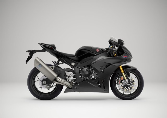 Chac chan anh em se bi hut hon khi thay Honda CBR1000RRR Fireblade SP hoan toan bang carbon - 12
