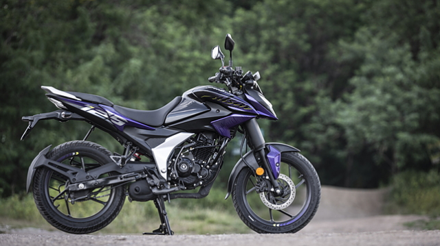 Day roi Bajaj Pulsar N125 2025 voi gia hap dan da trinh lang roi AE oi - 8