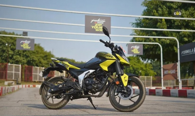 Day roi Bajaj Pulsar N125 2025 voi gia hap dan da trinh lang roi AE oi - 6
