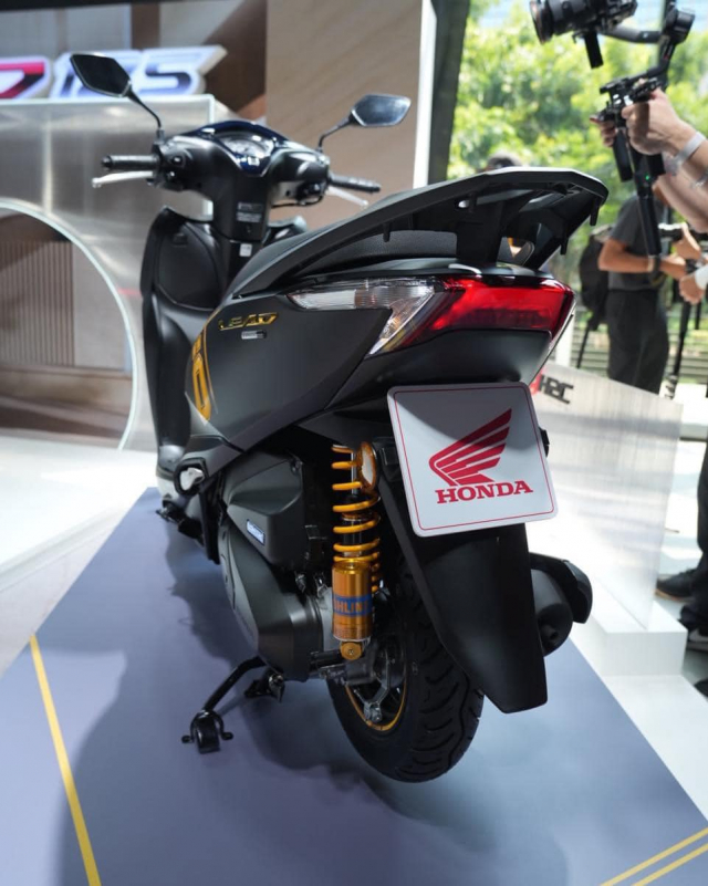 Honda LEAD 125 2025 bat ngo ra mat o Thai khong ABS nhung lai co phien ban Ohlins doc la - 9