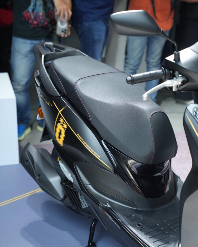 Honda LEAD 125 2025 bat ngo ra mat o Thai khong ABS nhung lai co phien ban Ohlins doc la - 11