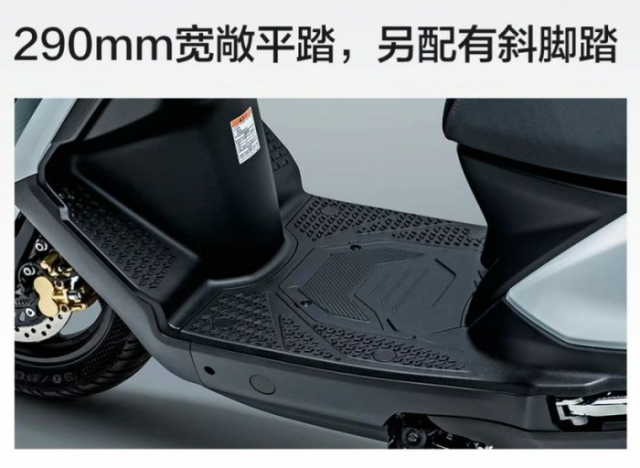 Thiet ke dep trang bi ABS va TCS ADX125 2025 co du suc thuyet phuc AE voi gia ban re hon AirBlade - 5