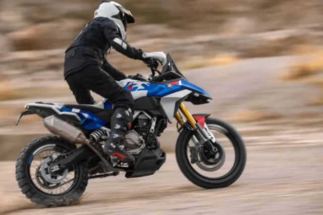 Hang xe Duc trinh lang Concept F450GS theo toi no la chiec xe thu nho cua R1300GS - 13