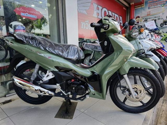 Hinh anh thuc te Honda Wave 125i 2025 tai dai ly Dep hon mong doi cho ngay ra mat tai Viet Nam - 3