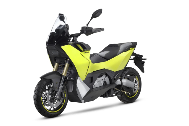 Kymco CVR5 tai EICMA 2024 theo toi no an dut ADV350 nha Honda ve mat phong cach va cam giac lai - 11