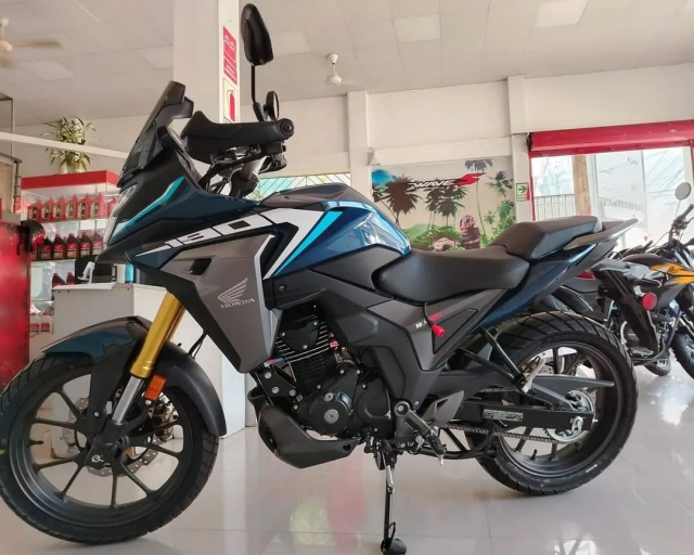 Ban da viet ve mau xe NX190 2025 vua ra mat cua Honda o cac nuoc Nam My chua - 5