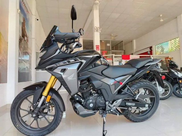Ban da viet ve mau xe NX190 2025 vua ra mat cua Honda o cac nuoc Nam My chua - 7