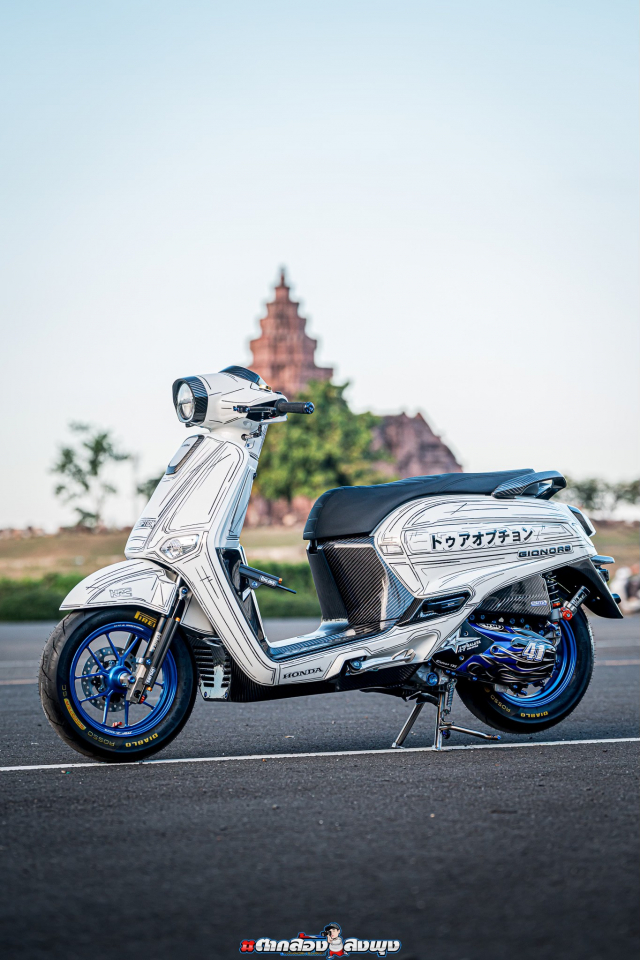 Honda Giorno do that su khac biet voi do hoa nhu buoc ra tu truyen tranh - 32