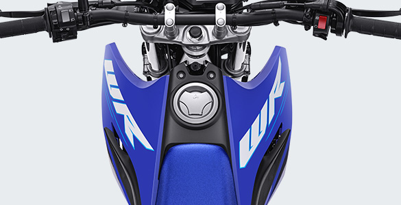 Yamaha WR155R 2025 vua ra mat voi giao dien moi lam noi bat cai ten - 5