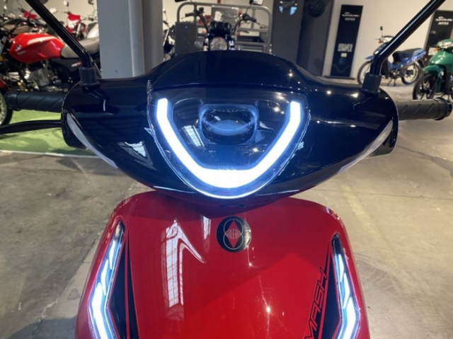 Gilera Smash 2025 chiec xe so vuot troi trong phan khuc 110cc co 2 phanh dia va ca CBS - 5