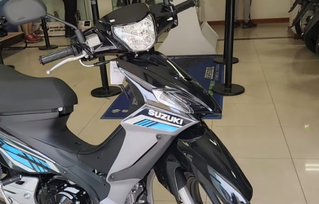 Hinh anh thuc te cua Suzuki Viva R Style 202 o dai ly Da duoc cham chut nhieu vao thiet ke - 3