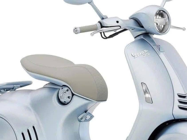 Vespa 946 Snake danh dau cot moc nam Quy Ty vua duoc ra mat voi so luong gioi han - 5