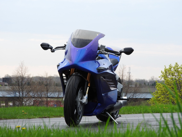 MTT 420RR 25th Anniversary ra mat khien Ninja H2R Lightning LS218chi con lai cai ten - 3