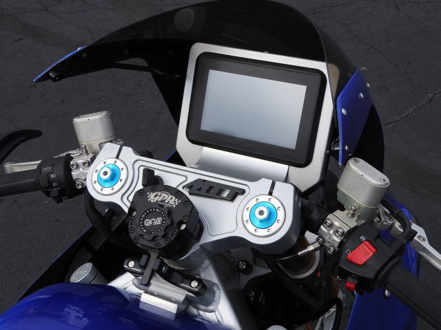 MTT 420RR 25th Anniversary ra mat khien Ninja H2R Lightning LS218chi con lai cai ten - 5