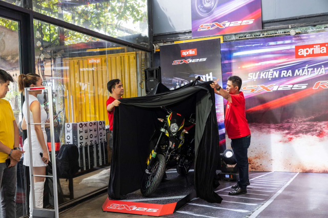 That bat ngo Aprilia SX 125 dang giam gia truc tiep den 25 trieu dong tai nuoc ta - 3