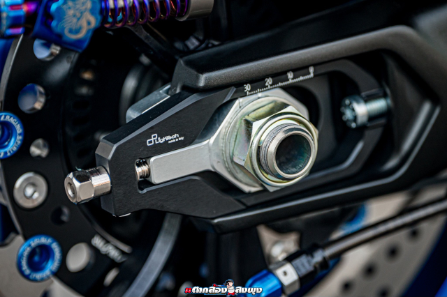 Cung soi chi tiet Chuyen co mat dat Yamaha Tmax 560 do cuc chat - 36