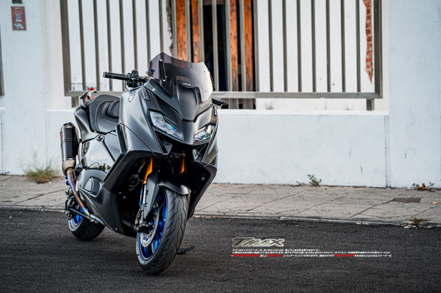 Cung soi chi tiet Chuyen co mat dat Yamaha Tmax 560 do cuc chat - 45