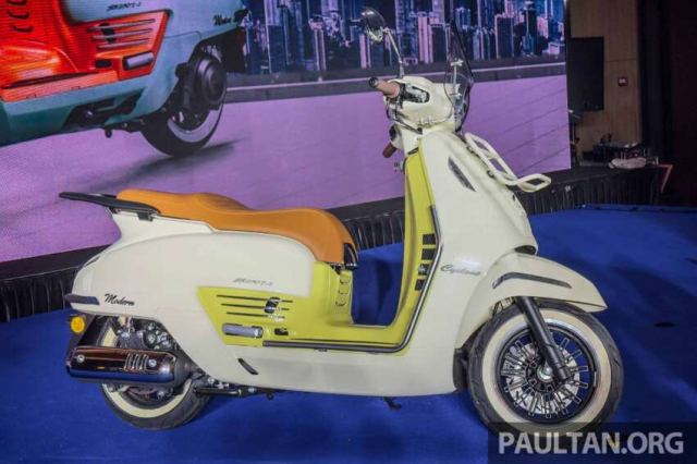Doi thu cua Honda SH350i Vespa GTS300 xuat hien trang bi dong co DOHC gia ban chi 68 trieu VND - 3