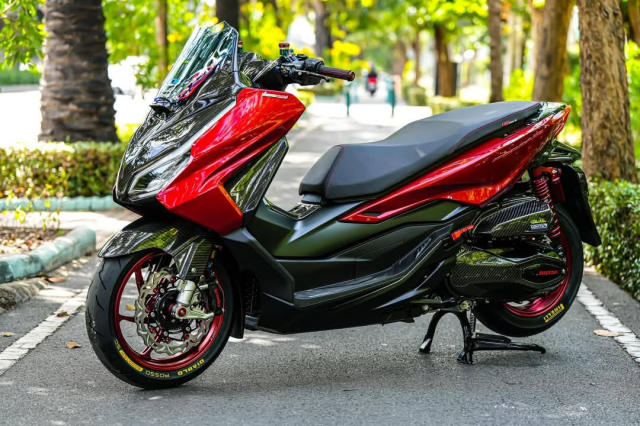 Honda Forza 350 do full RED vo cung ruc ro den tu Ladprao71 - 11