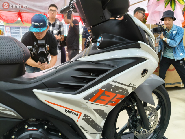 Yamaha Y135LC V8 bat ngo ra mat thi truong Viet Nam voi gia ban hon 100 trieu Dong - 7