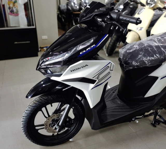 Hinh anh thuc te Honda Click 125 2025 tai dai ly Cuon hut tu ngoai hinh den tien nghi - 5