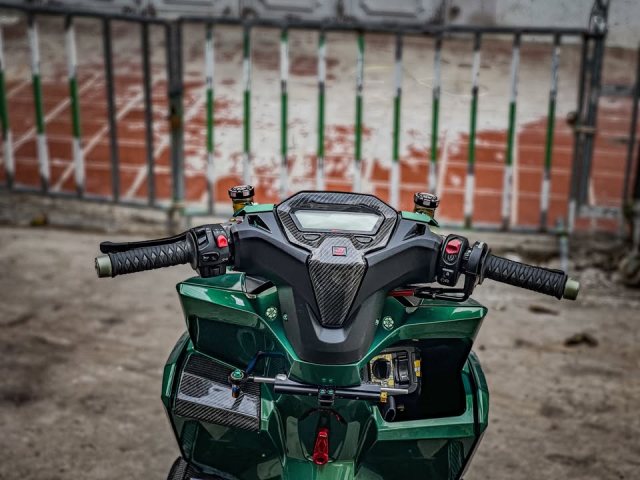 Honda Vario 160 cua biker Thai Lan do co nay AE thay sao - 12