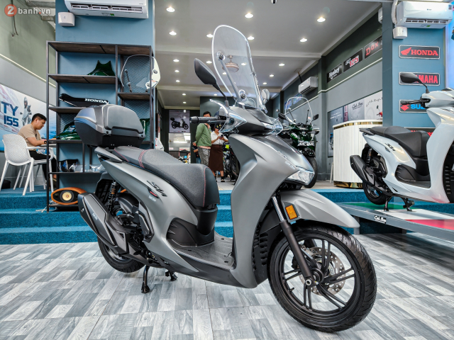 Can canh Honda SH350i 2025 nhap Y vua cap ben Viet Nam du ca 4 mau kem nhieu phu kien doc quyen - 8