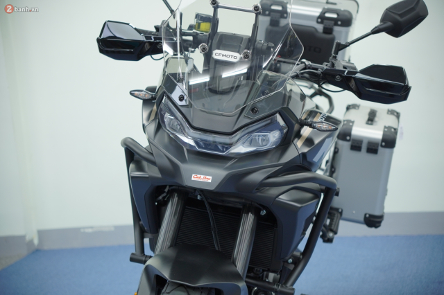 CFMoto 700MT ve Viet Nam voi gia ban chua den 200 trieu Dong Mon hoi cho dan me touring - 16