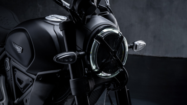 Ducati Scrambler 2025 Icon Dark ra mat so huu ve dep toi gian suc manh toi da - 3