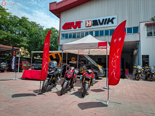 GIVI DOC HCMC Cai bat tay mang dam tinh than Y Dong hanh vi dam me hai banh - 11